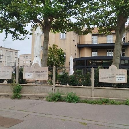 Ferienwohnung La Terrasse De Notre Dame Le Havre Exterior foto